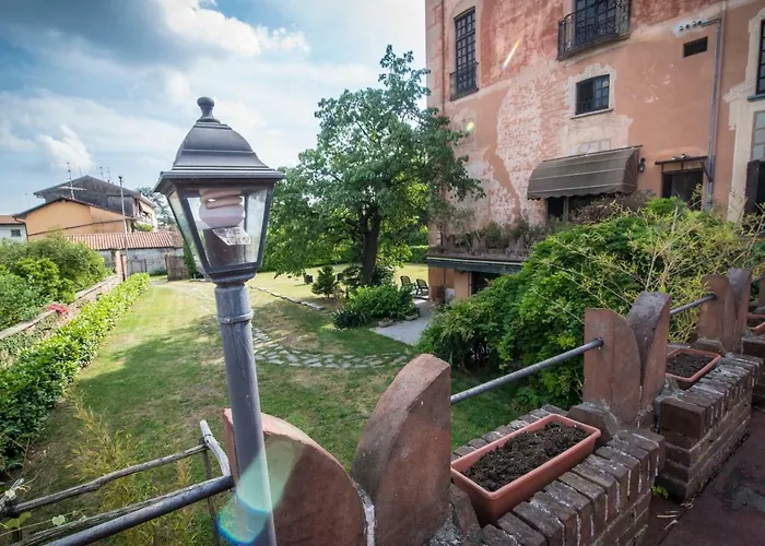 Il Castello Delle Meraviglie Fontaneto d'Agogna